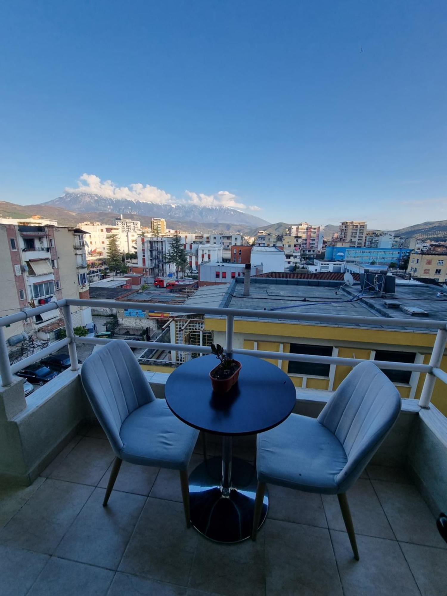 Kc Apartment Berat Eksteriør billede