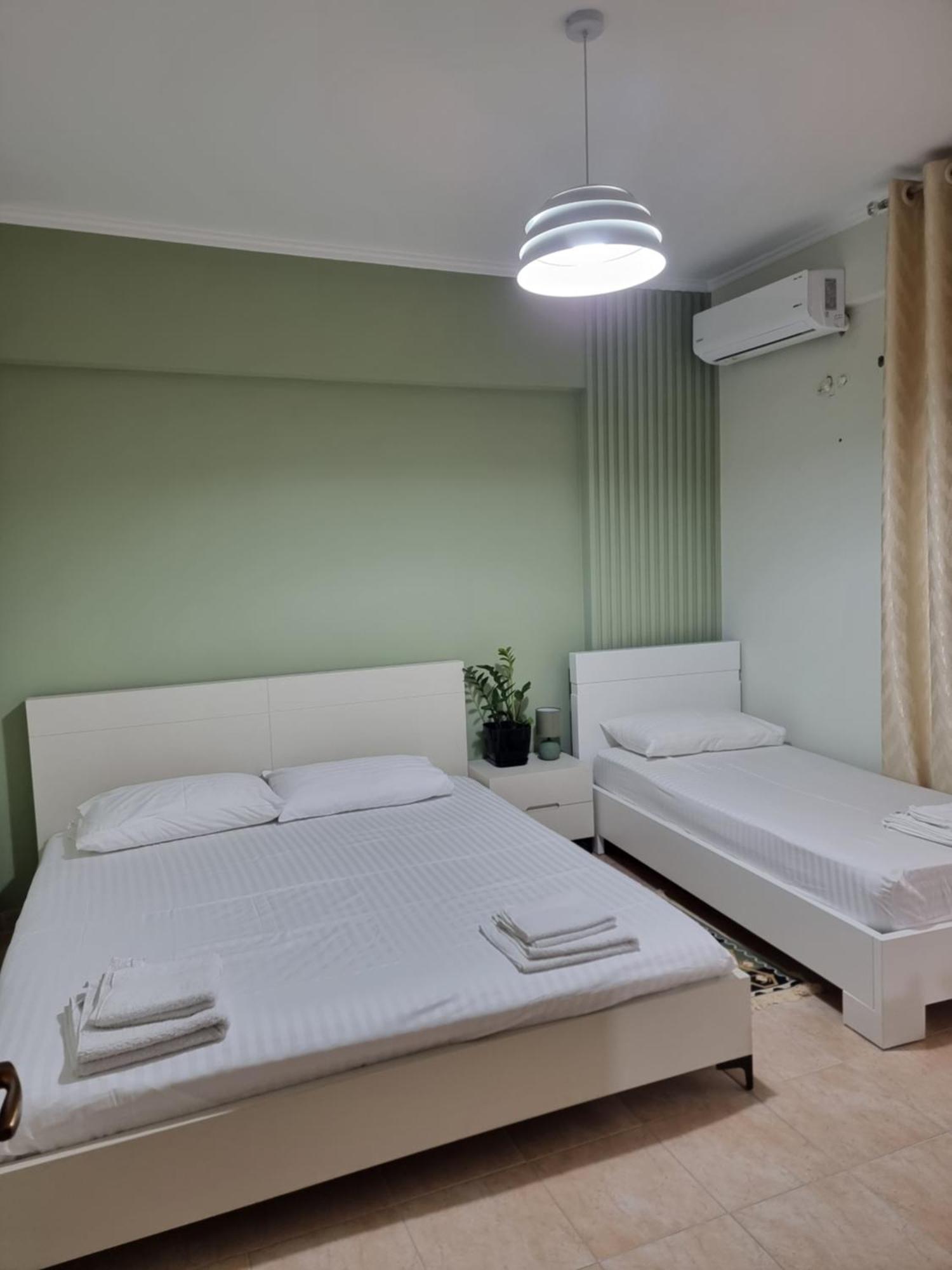 Kc Apartment Berat Eksteriør billede
